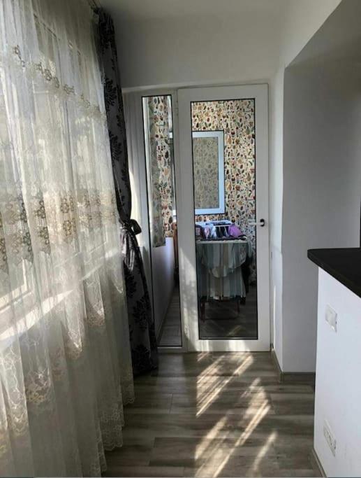 Apartament Cu 3 Camere Chiar In Inima Capitalei Bukareszt Zewnętrze zdjęcie